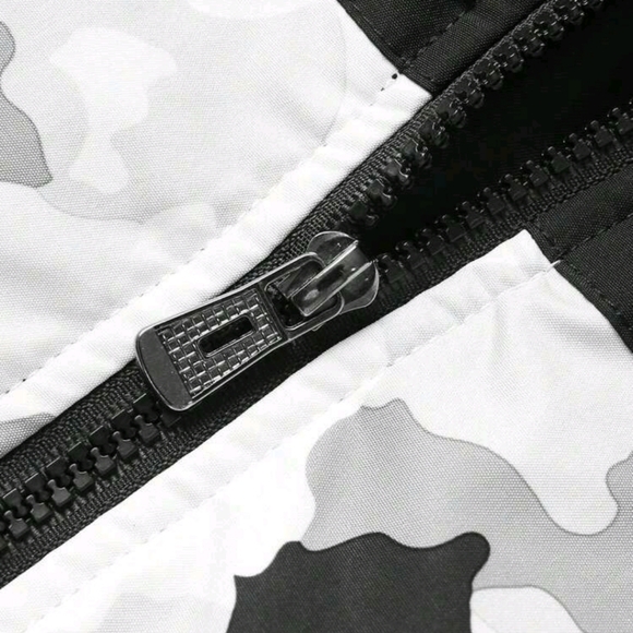 NEW! WINTER JACKET WHITE CAMO SIZE S - Picture 3 of 4